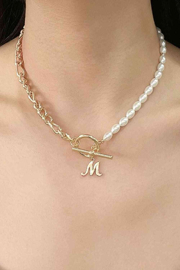 M Pendant Pearl Layering Necklace