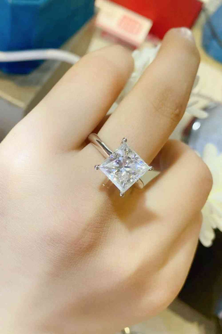 THE SHAYLA  5 Carat Moissanite Solitaire Ring