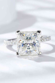 THE STANWYCK 5.52 Carat Moissanite Princess style Ring